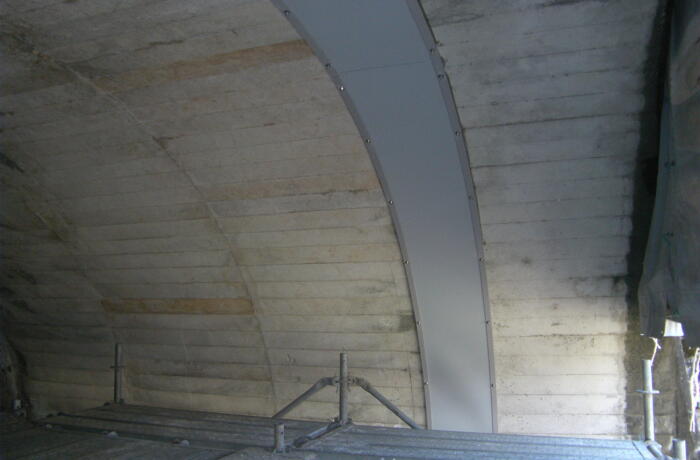 アーチ・パネル