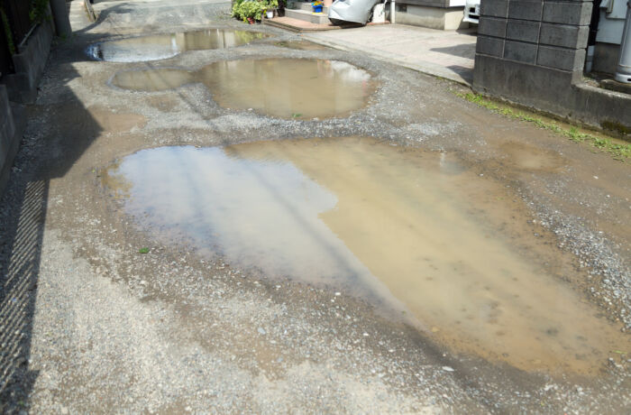 水はけが悪いとは？水はけの良い土地・悪い土地の違いと改善方法